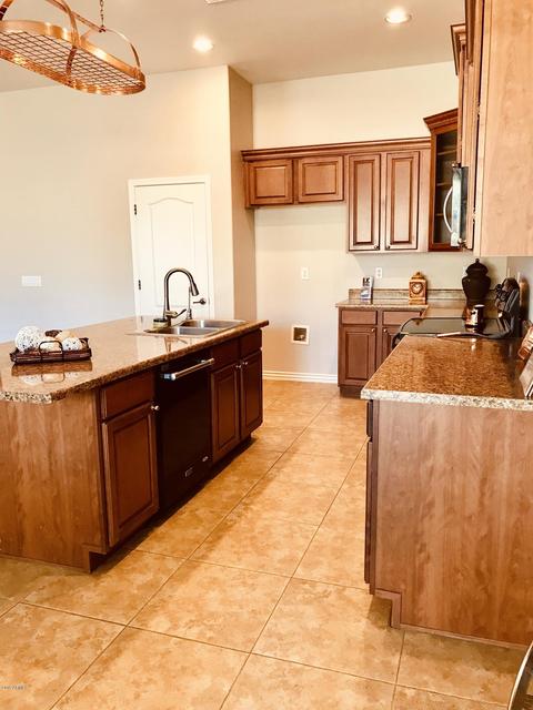 6531 S Ruby Dr, Chandler, AZ 85249 photo 10