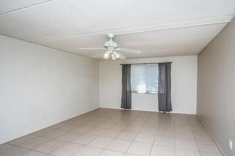 4201 E Camelback Rd #29, Phoenix, AZ 85018 photo 4