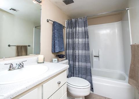 4201 E Camelback Rd #29, Phoenix, AZ 85018 photo 22
