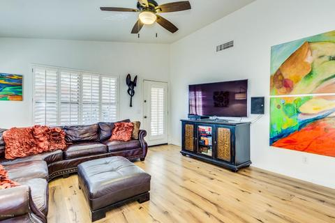 3947 E Potter Dr, Phoenix, AZ 85050 photo 7