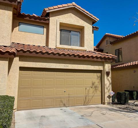 1124 W Edgewater Dr, Gilbert, AZ 85233 photo 2
