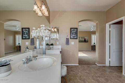 1569 E Cassia Ct, Gilbert, AZ 85298 photo 22