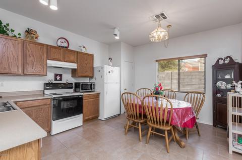 10430 E Bonnell St, Apache Junction, AZ 85120 photo 9
