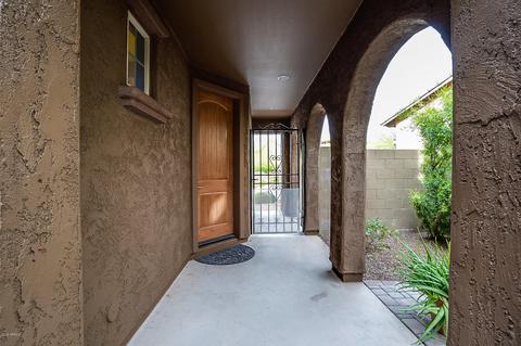 3603 E Salter Dr, Phoenix, AZ 85050 photo 4