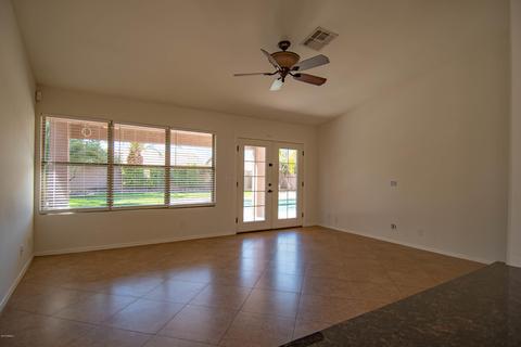 4615 E Rowel Rd, Phoenix, AZ 85050 photo 4