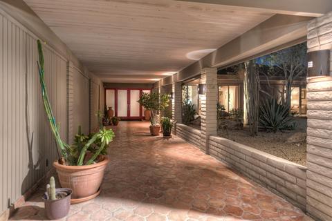 4744 N 56th St, Phoenix, AZ 85018 photo 6