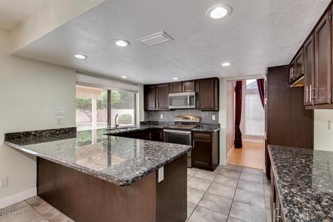 5643 Evergreen St, Mesa, AZ 85205 photo 2
