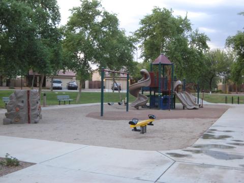3619 S Weaver Cir E, Gilbert, AZ 85297 photo 10