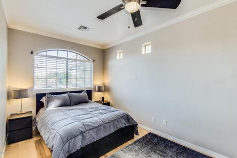 2867 E Pinchot Ave, Phoenix, AZ 85016 photo 9