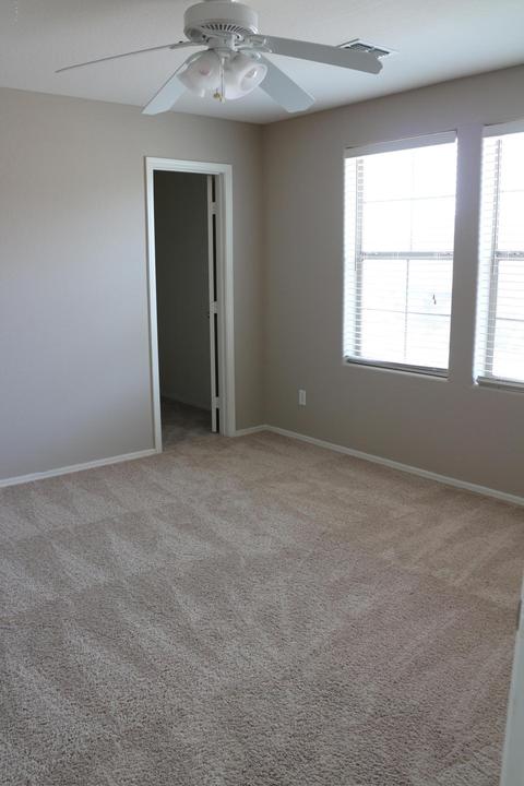 1825 E Patrick Ln, Phoenix, AZ 85024 photo 11