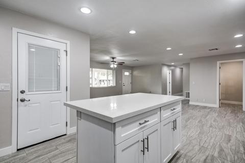 1054 E 7th Dr, Mesa, AZ 85204 photo 17