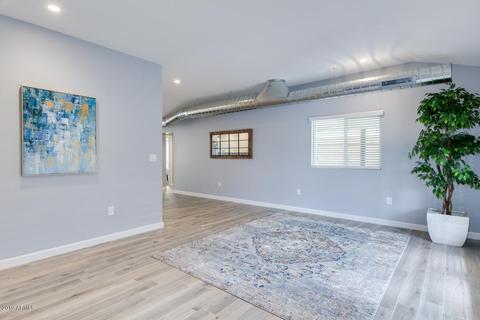 3214 E Clarendon Ave, Phoenix, AZ 85018 photo 9