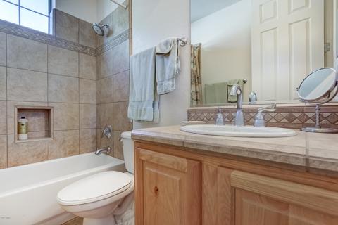 6845 S Pinehurst Dr, Gilbert, AZ 85298 photo 24