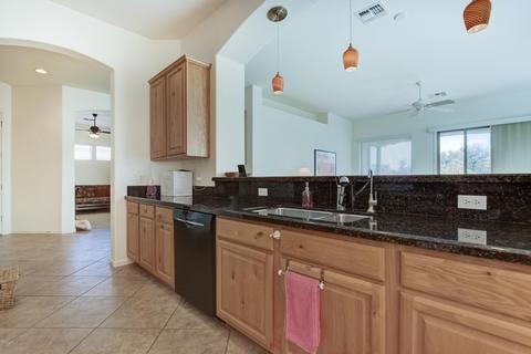 6845 S Pinehurst Dr, Gilbert, AZ 85298 photo 11