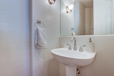 6845 S Pinehurst Dr, Gilbert, AZ 85298 photo 25