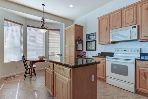 6845 S Pinehurst Dr, Gilbert, AZ 85298 photo 9