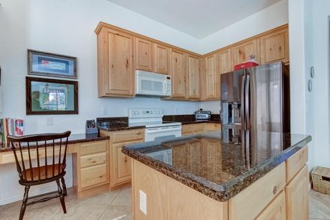 6845 S Pinehurst Dr, Gilbert, AZ 85298 photo 10