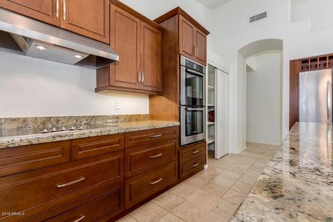 1232 N Jackson St, Gilbert, AZ 85233 photo 4