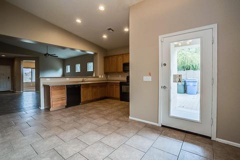 7133 W Globe Ave, Phoenix, AZ 85043 photo 4