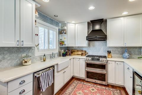 3916 Elm St, Phoenix, AZ 85018 photo 9