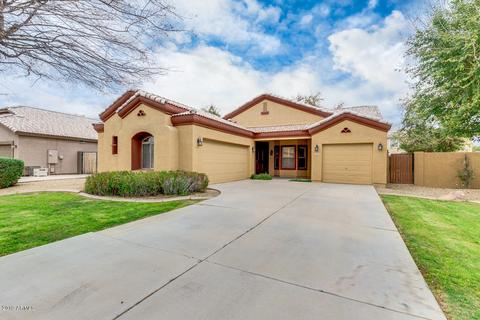 3268 E Oriole Dr, Gilbert, AZ 85297 photo 1