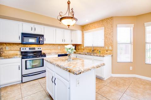 2121 E Cathedral Rock Dr, Phoenix, AZ 85048 photo 8