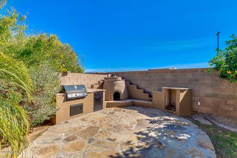 1723 E Morgan Ct, Gilbert, AZ 85295 photo 17