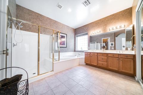 671 E Vermont Dr, Gilbert, AZ 85295 photo 8