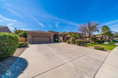 671 E Vermont Dr, Gilbert, AZ 85295 photo 2