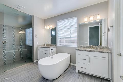 650 W Cantebria Dr, Gilbert, AZ 85233 photo 5