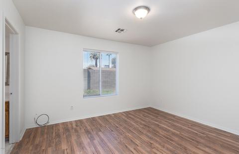 5216 S 4th St, Phoenix, AZ 85040 photo 8