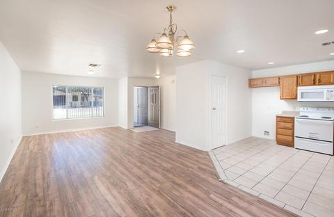 5216 S 4th St, Phoenix, AZ 85040 photo 2