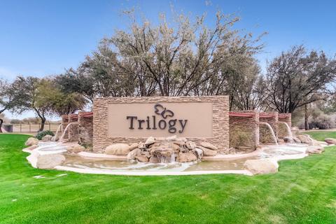 4734 E Azalea Dr, Gilbert, AZ 85298 photo 6