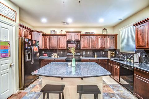 110 E Palomino Dr, Gilbert, AZ 85296 photo 7