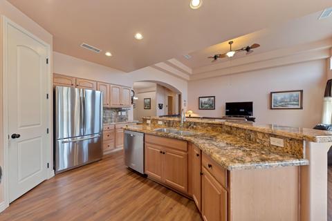 882 S Del Rio Ct, Apache Junction, AZ 85120 photo 6
