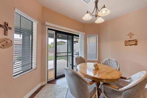 882 S Del Rio Ct, Apache Junction, AZ 85120 photo 9