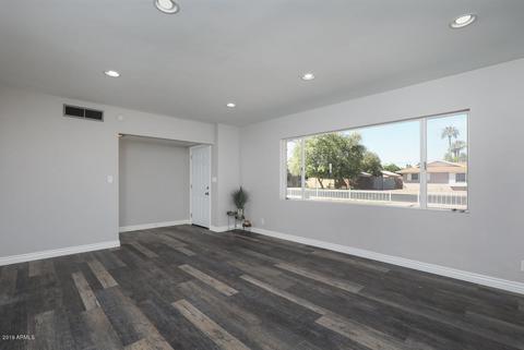 753 E 6th Pl, Mesa, AZ 85203 photo 3