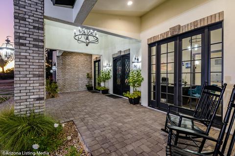 4726 E Clarendon Ave, Phoenix, AZ 85018 photo 2