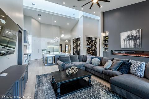 4726 E Clarendon Ave, Phoenix, AZ 85018 photo 14