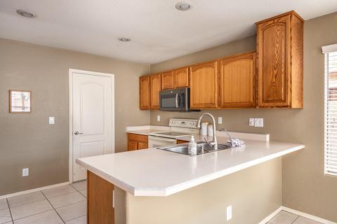 2296 E Pinto Dr, Gilbert, AZ 85296 photo 7