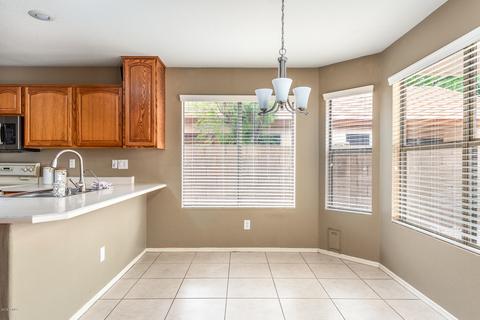 2296 E Pinto Dr, Gilbert, AZ 85296 photo 6
