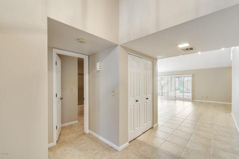 1623 E Cactus Wren Dr, Phoenix, AZ 85020 photo 9