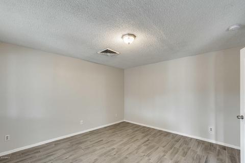 1901 W Eugie Ave, Phoenix, AZ 85029 photo 21