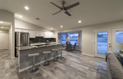 3541 E Anderson Dr, Phoenix, AZ 85032 photo 4