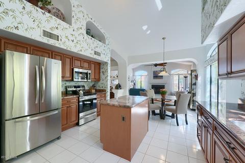2440 E Cholla St, Phoenix, AZ 85028 photo 13