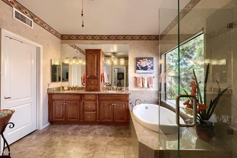 2440 E Cholla St, Phoenix, AZ 85028 photo 27