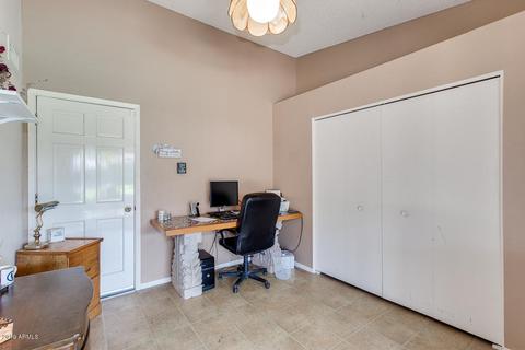 2265 E Becker Ln, Phoenix, AZ 85028 photo 21
