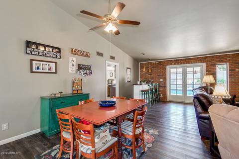 2265 E Becker Ln, Phoenix, AZ 85028 photo 9