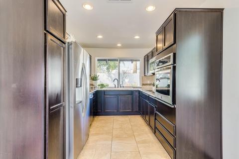3010 E Weldon Ave, Phoenix, AZ 85016 photo 9