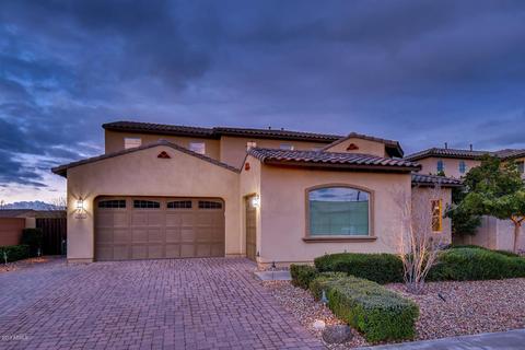 3458 E Orleans Dr, Gilbert, AZ 85298 photo 1